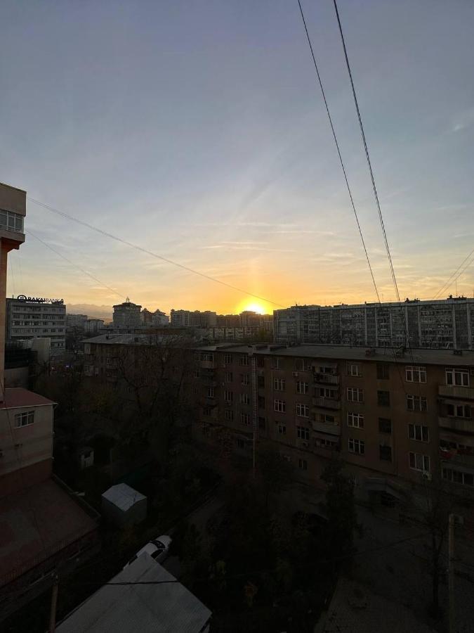 1-Room Apart. 21 On Usenbaeva 52 Near Eurasia Shopping Center Bishkek Luaran gambar